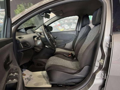 Lancia Ypsilon 1.0 FireFly 5 porte S&S Hybrid Gold Plus (9)
