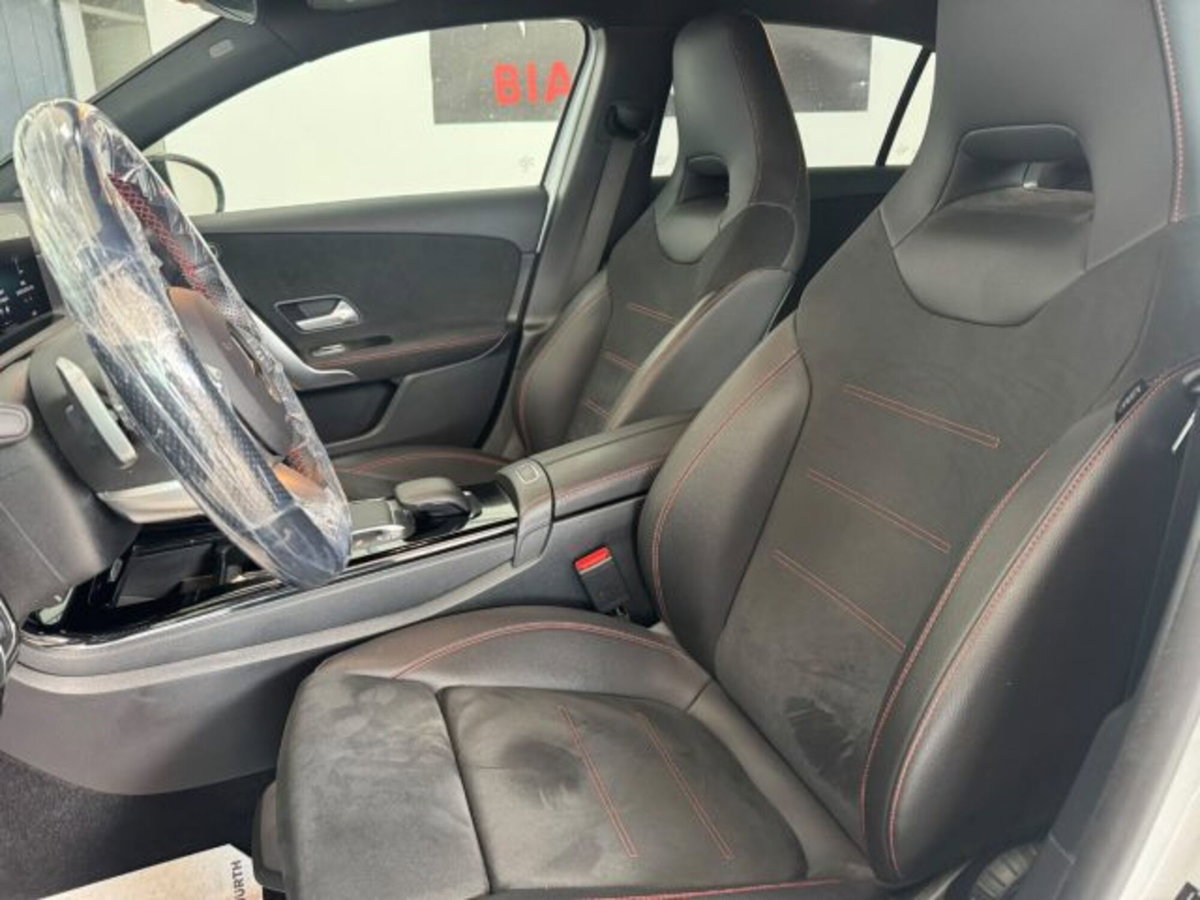 Mercedes-Benz GLB 200 d AMG Line Premium Plus 4matic auto 7p.ti (12)