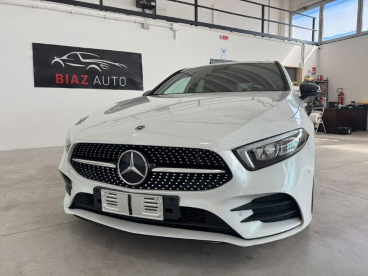 Mercedes-Benz GLB 200 d AMG Line Premium Plus 4matic auto 7p.ti (8)