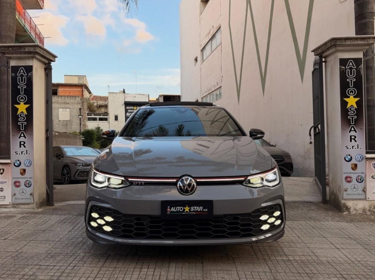 Volkswagen Golf GTI Performance 2.0 245 CV TSI 5p. BMT (3)