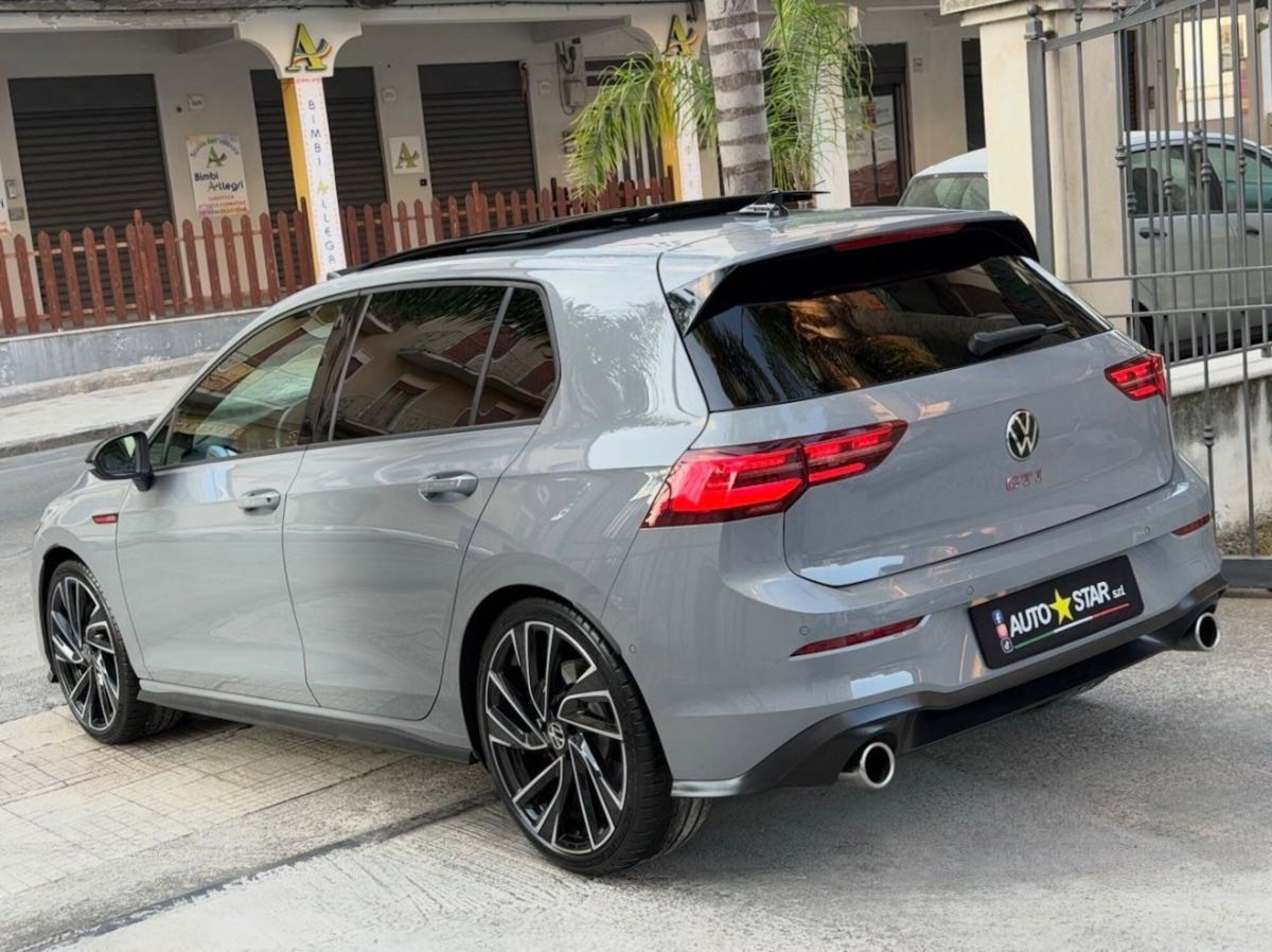Volkswagen Golf GTI Performance 2.0 245 CV TSI 5p. BMT (6)