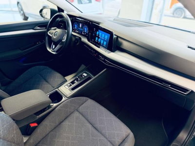 Volkswagen Golf Variant 2.0 tdi Life 115cv (10)