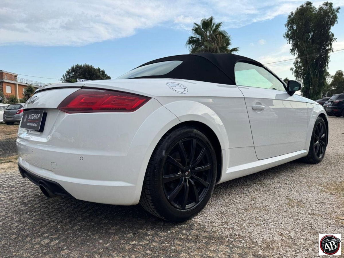 Audi TTS Cabrio TFSI quattro S tronic (18)
