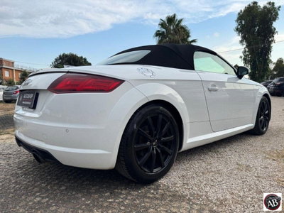 Audi TTS Cabrio TFSI quattro S tronic (18)