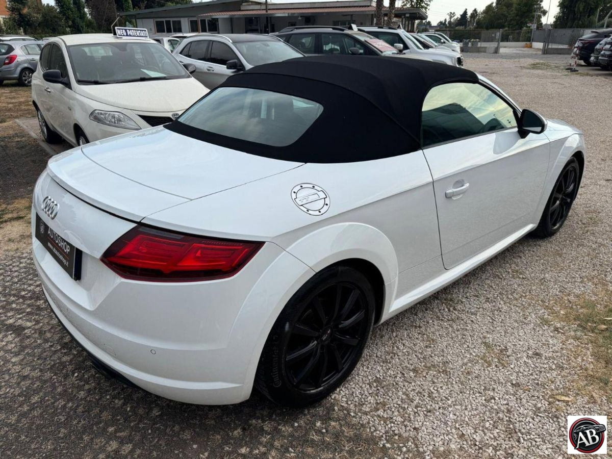 Audi TTS Cabrio TFSI quattro S tronic (19)