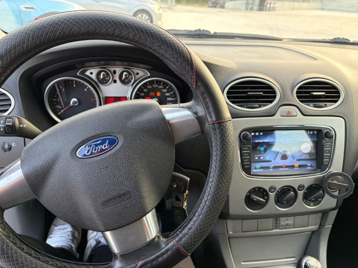 Ford Focus 1.6 TDCi (110CV) 5p. ECOnetic DPF (11)