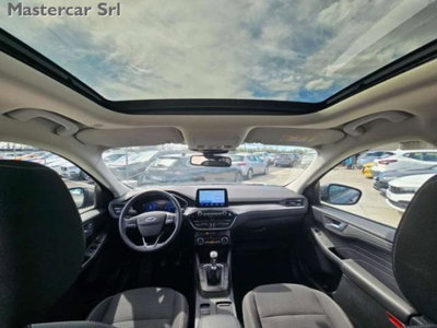 Ford Kuga 2.0 EcoBlue Hybrid 150 CV 2WD Titanium (11)