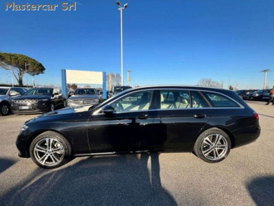Mercedes-Benz Classe E Station Wagon 300 d 4Matic Auto EQ-Boost Sport (3)