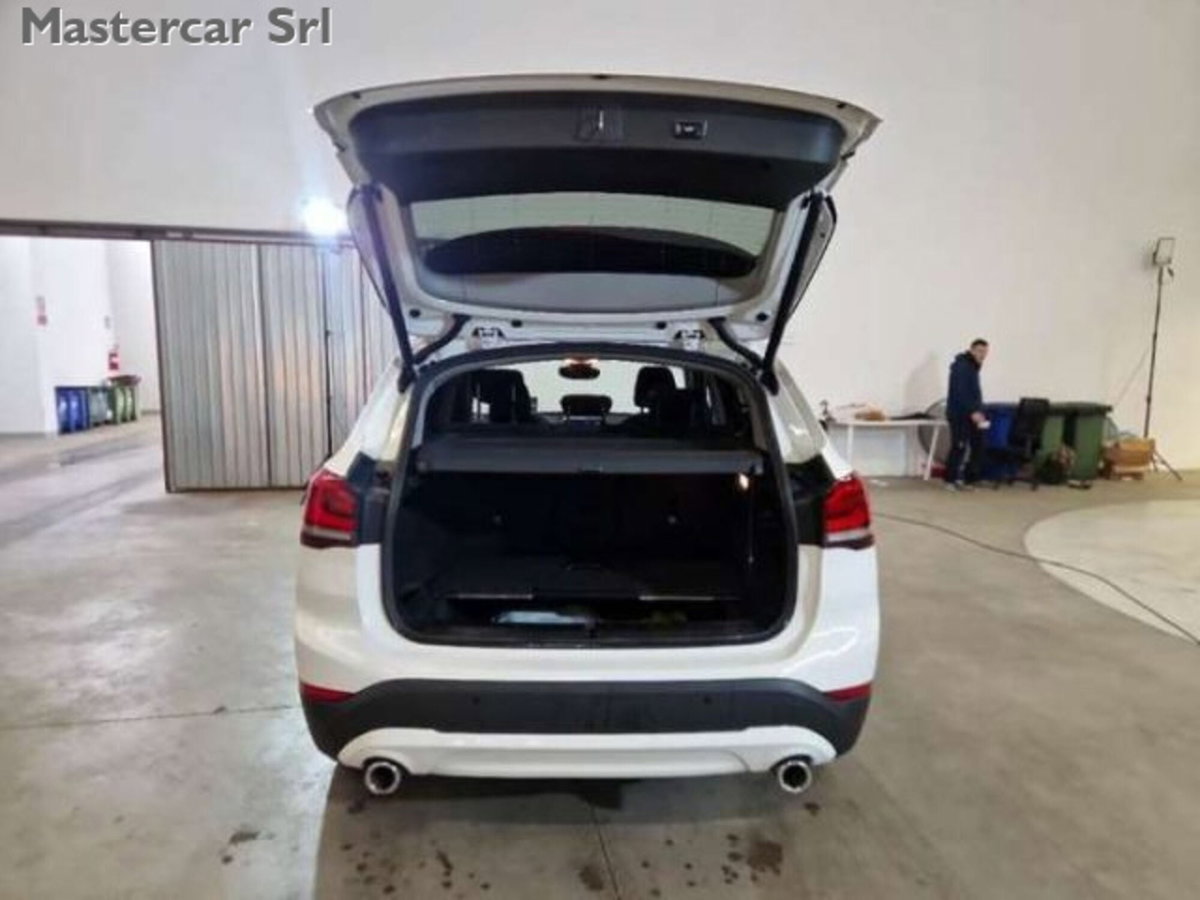 BMW X1 sDrive20d Business Advantage (10)