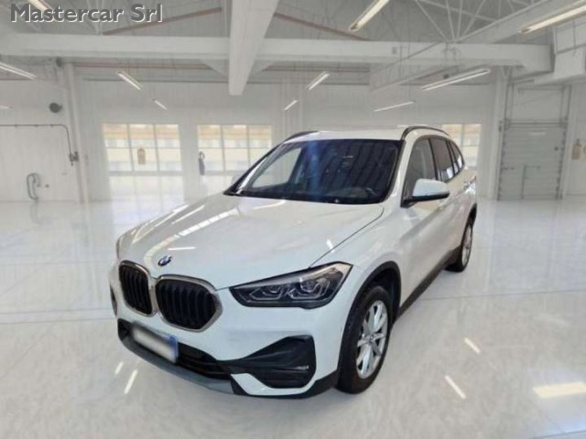 BMW X1 sDrive20d Business Advantage (2)