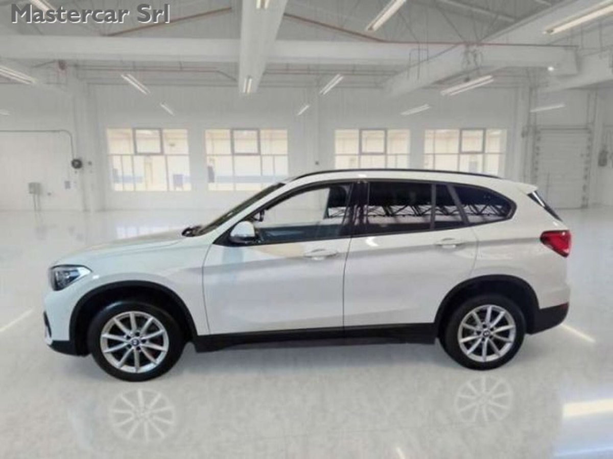 BMW X1 sDrive20d Business Advantage (3)