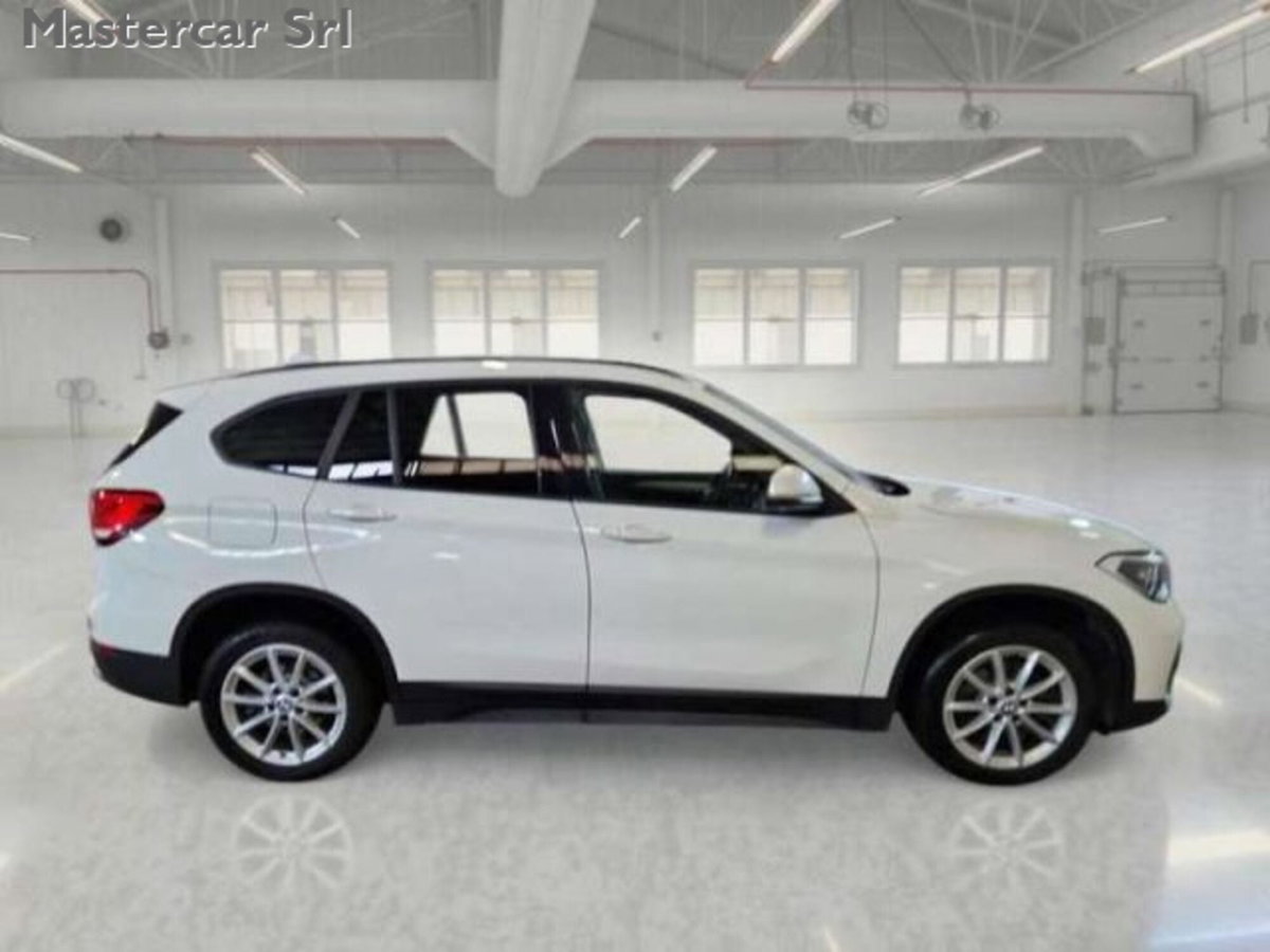 BMW X1 sDrive20d Business Advantage (5)
