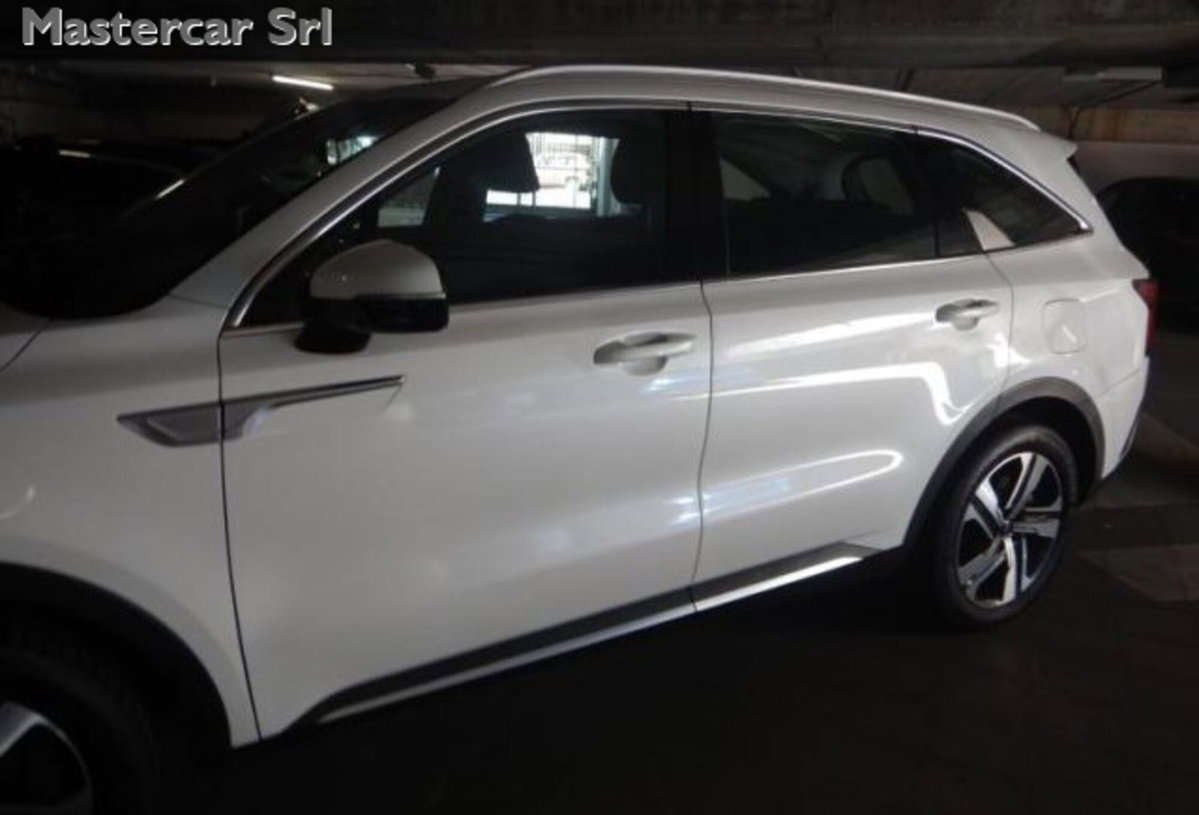 Kia Sorento 1.6 T-GDi aut. AWD PHEV Business (3)