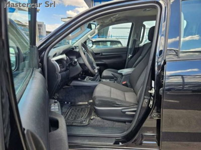 Toyota Hilux 2.D-4D 4WD porte Double Cab Comfort (12)