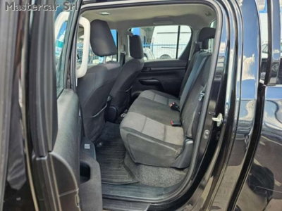 Toyota Hilux 2.D-4D 4WD porte Double Cab Comfort (13)