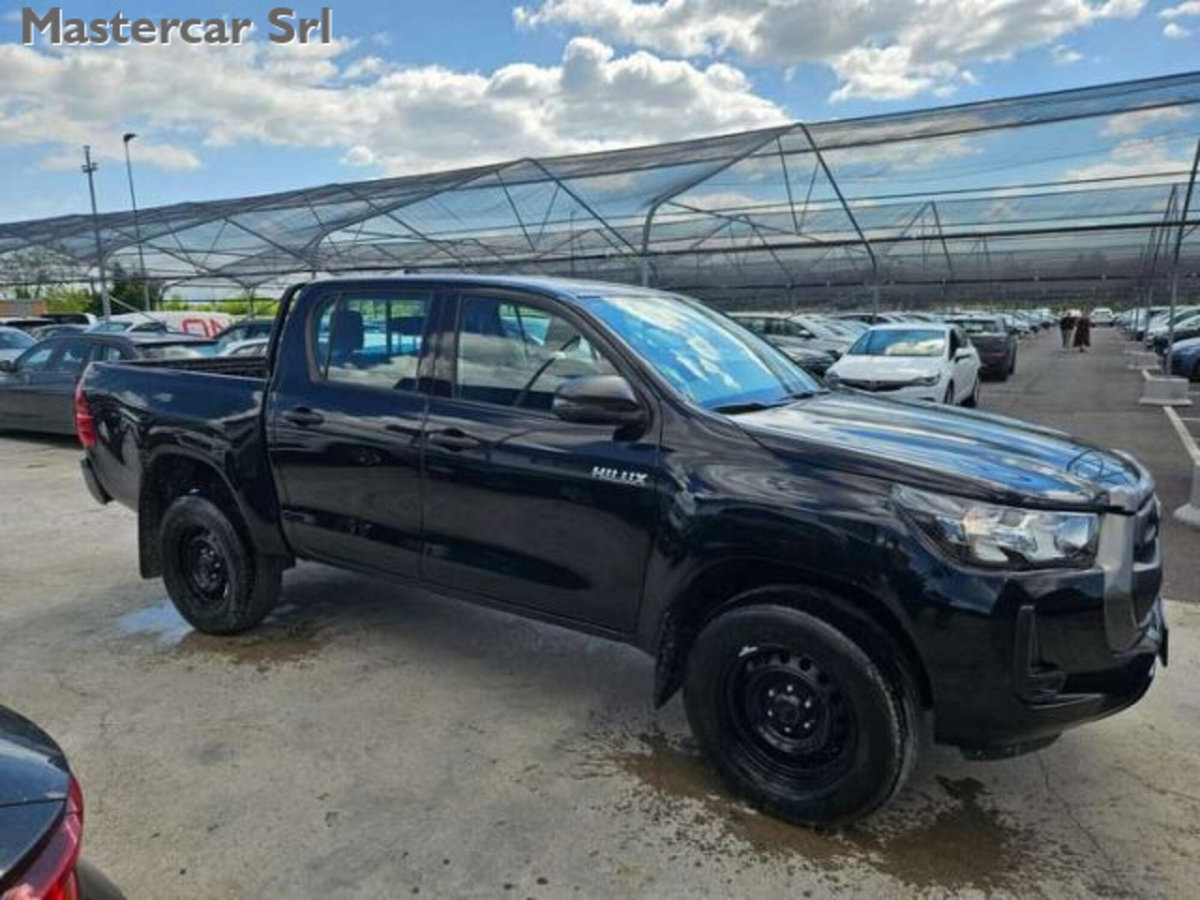 Toyota Hilux 2.D-4D 4WD porte Double Cab Comfort (8)