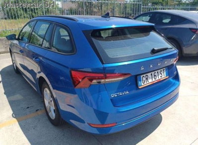 Skoda Octavia Station Wagon 1.0 e-TEC DSG Wagon Executive (3)