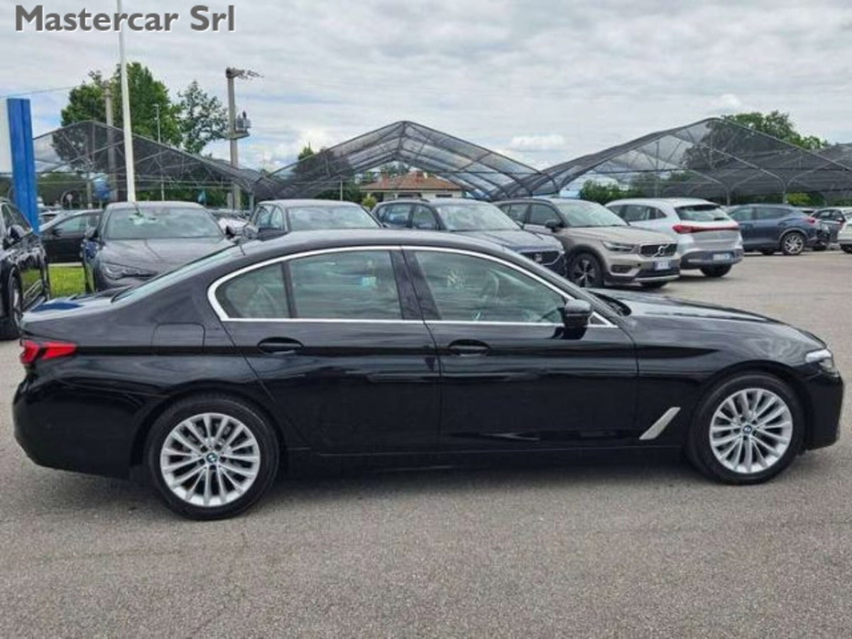 BMW Serie 5 520 (8)