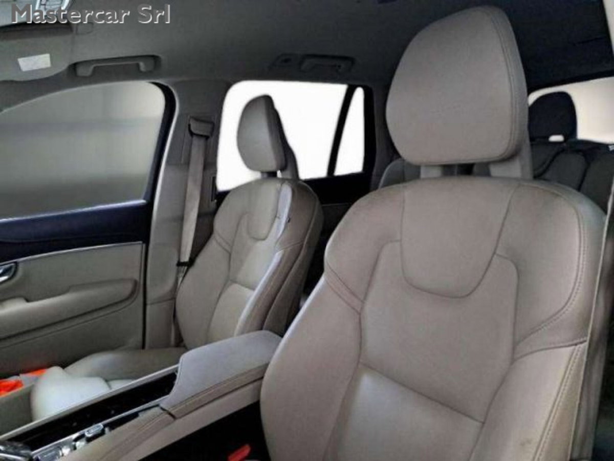 Volvo XC90 B5 (d) AWD Geartronic Inscription (12)