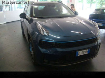 Lynk & Co 01 01 1.5 td phev (5)