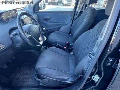 Lancia Ypsilon 1.0 FireFly 5 porte S&S Hybrid Gold Plus (11)