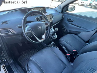 Lancia Ypsilon 1.0 FireFly 5 porte S&S Hybrid Gold Plus (12)