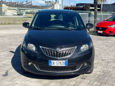 Lancia Ypsilon 1.0 FireFly 5 porte S&S Hybrid Gold Plus (4)