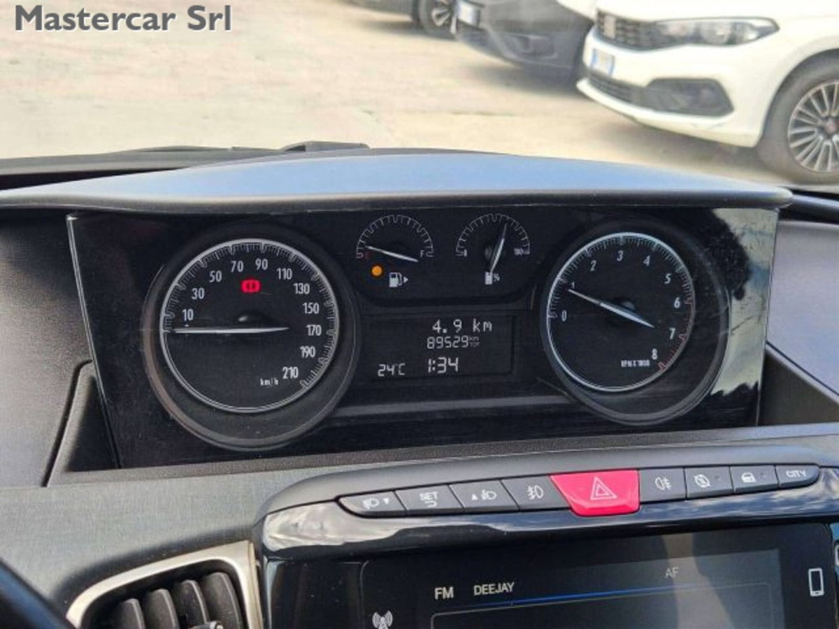 Lancia Ypsilon 1.0 FireFly 5 porte S&S Hybrid Gold Plus (13)