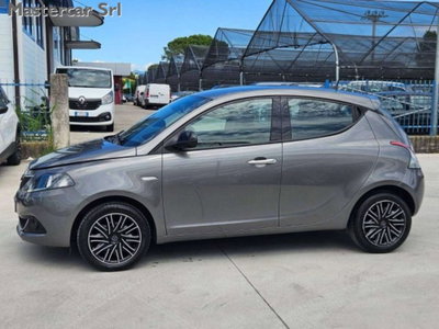 Lancia Ypsilon 1.0 FireFly 5 porte S&S Hybrid Gold Plus (5)