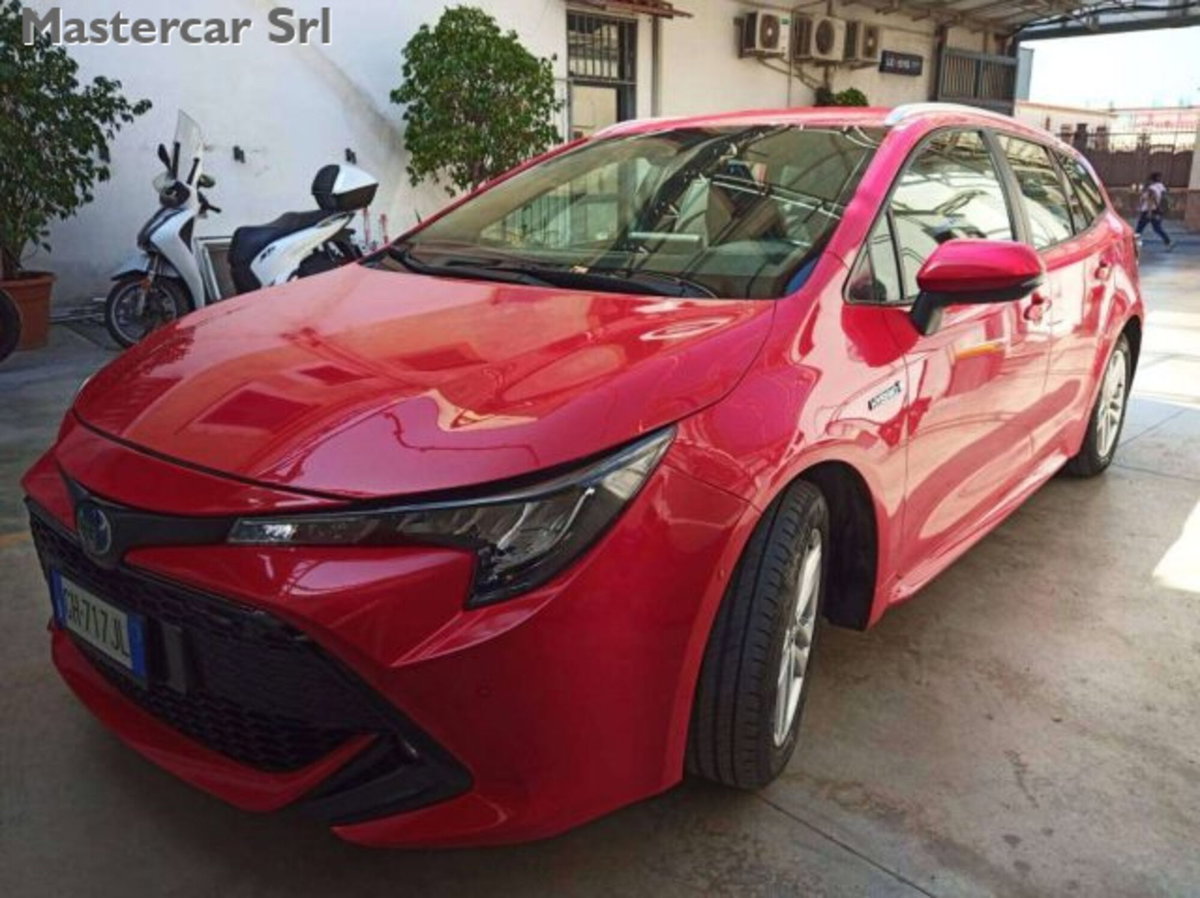 Toyota Corolla Touring Sports 1.8h Active auto (2)