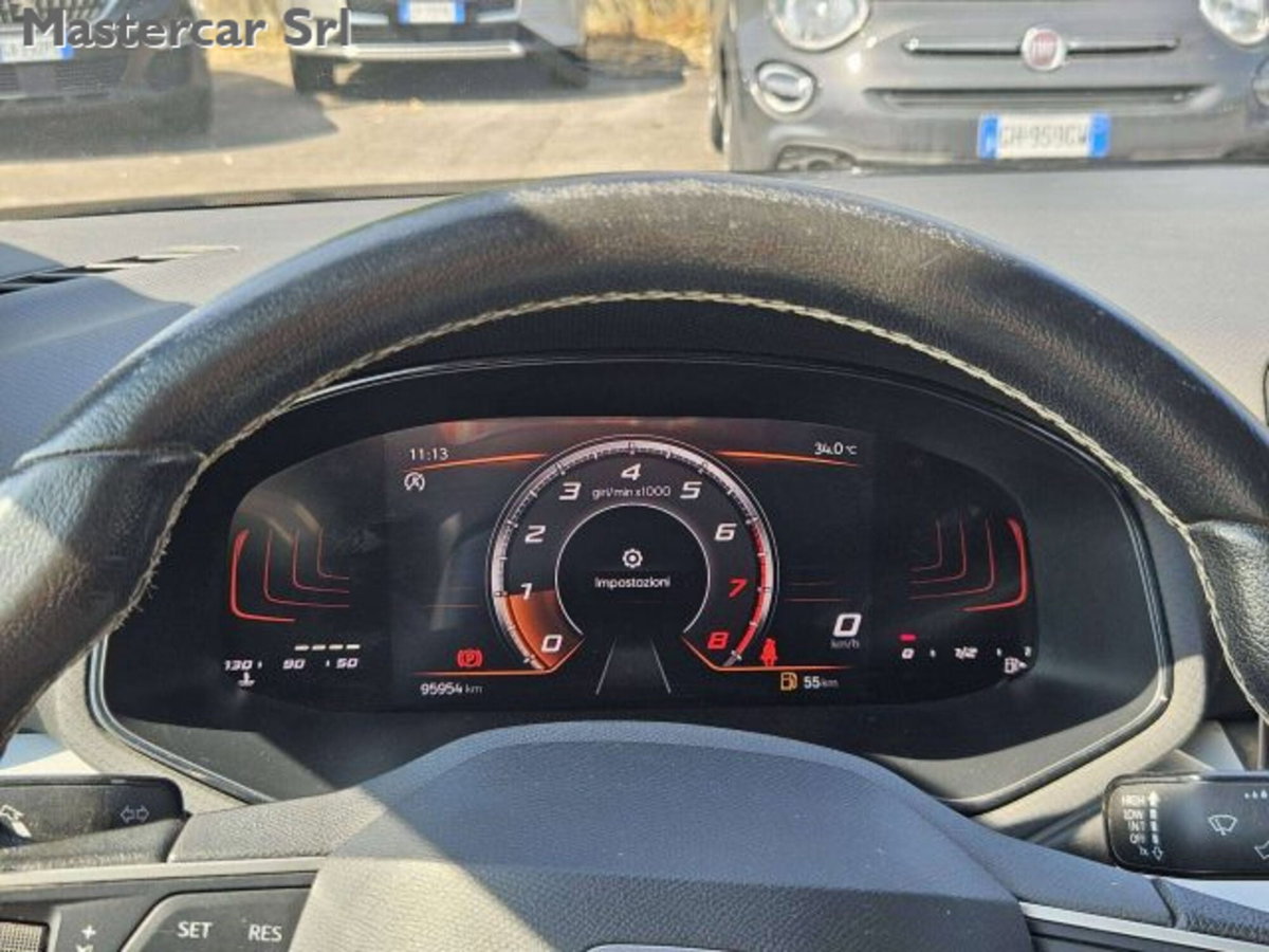 SEAT Arona 1.0 ecotsi Style 95cv (14)