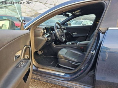 Mercedes-Benz CLA 200 d Business (14)