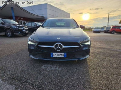 Mercedes-Benz CLA 200 d Business (3)
