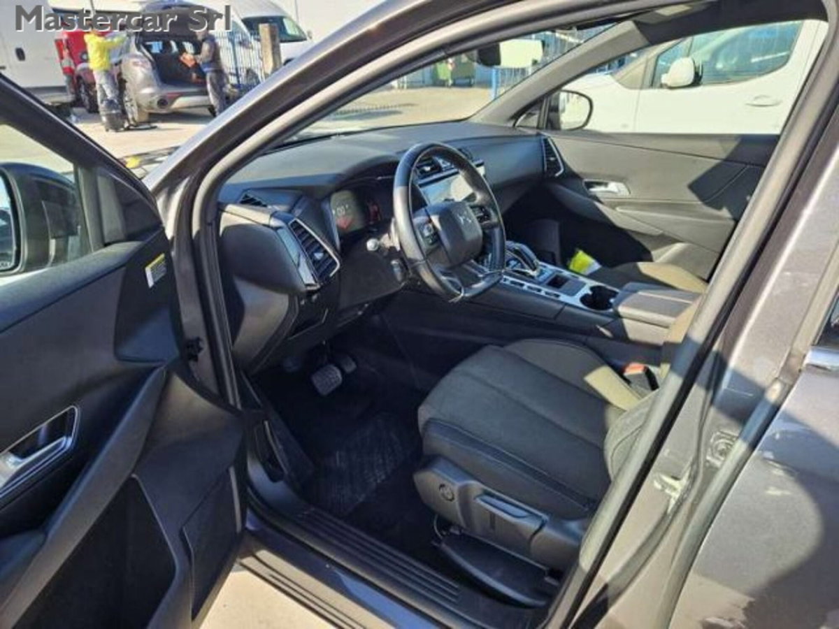 Ds DS 7 1.5 bluehdi Bastille Business 130cv auto (10)