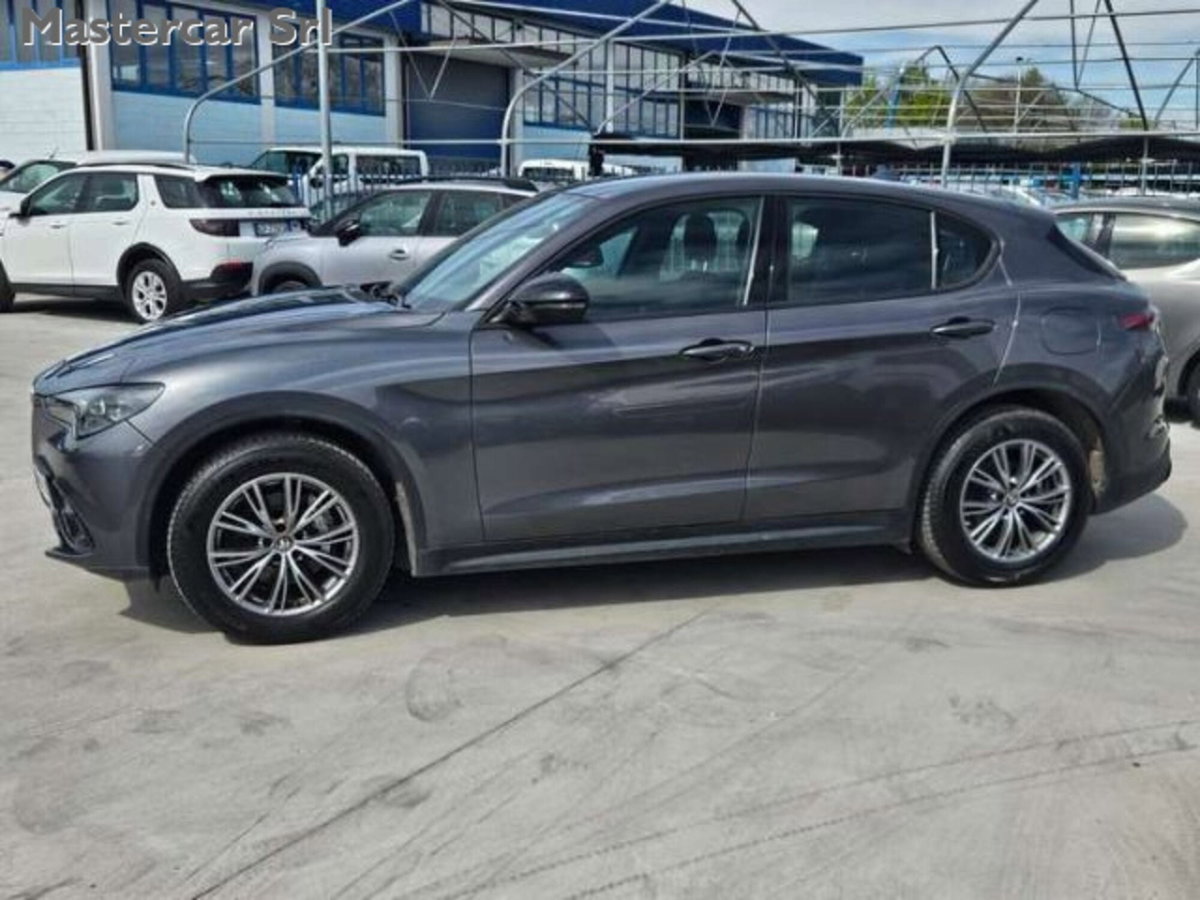 Alfa Romeo Stelvio Stelvio 2.2 Turbodiesel 210 CV AT8 Q4 Super (3)