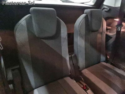 Peugeot 5008 BlueHDi 130 S&S Business (9)