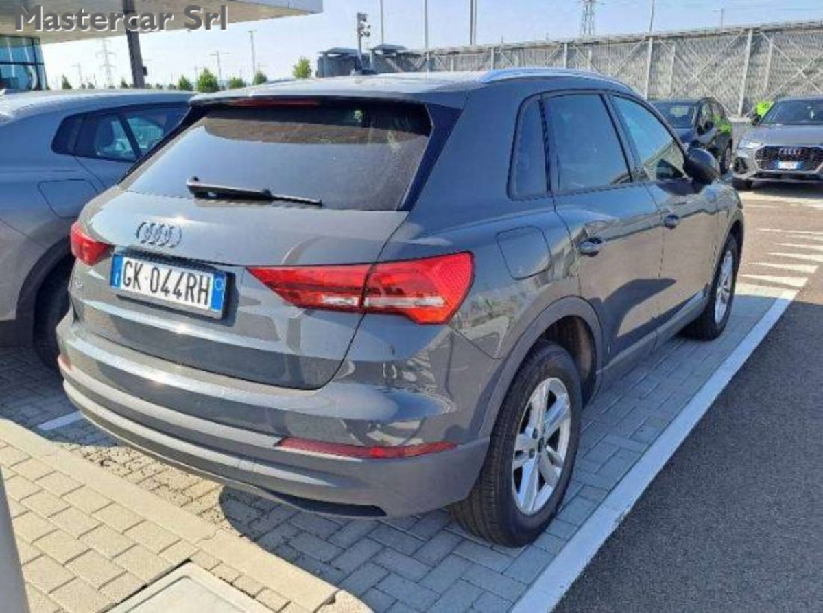 Audi Q3 1.4 TFSI 150 CV (5)