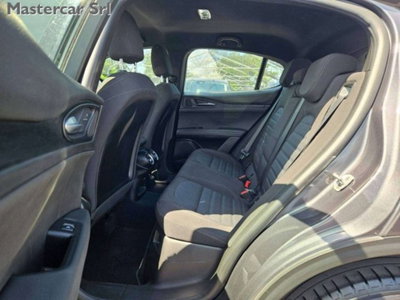Alfa Romeo Stelvio 2.2 t Veloce Q4 210cv auto (12)