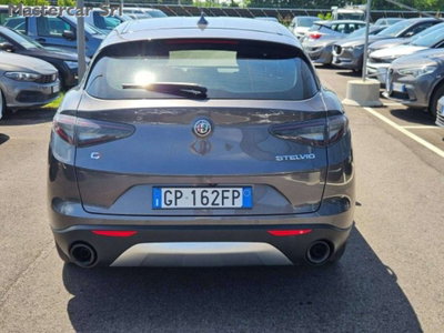 Alfa Romeo Stelvio 2.2 t Veloce Q4 210cv auto (5)