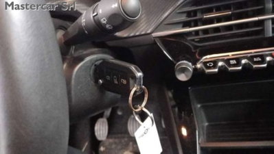 Peugeot 208 1.2 puretech Active s&s 75cv (10)