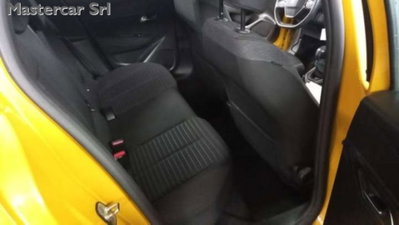 Peugeot 208 1.2 puretech Active s&s 75cv (3)