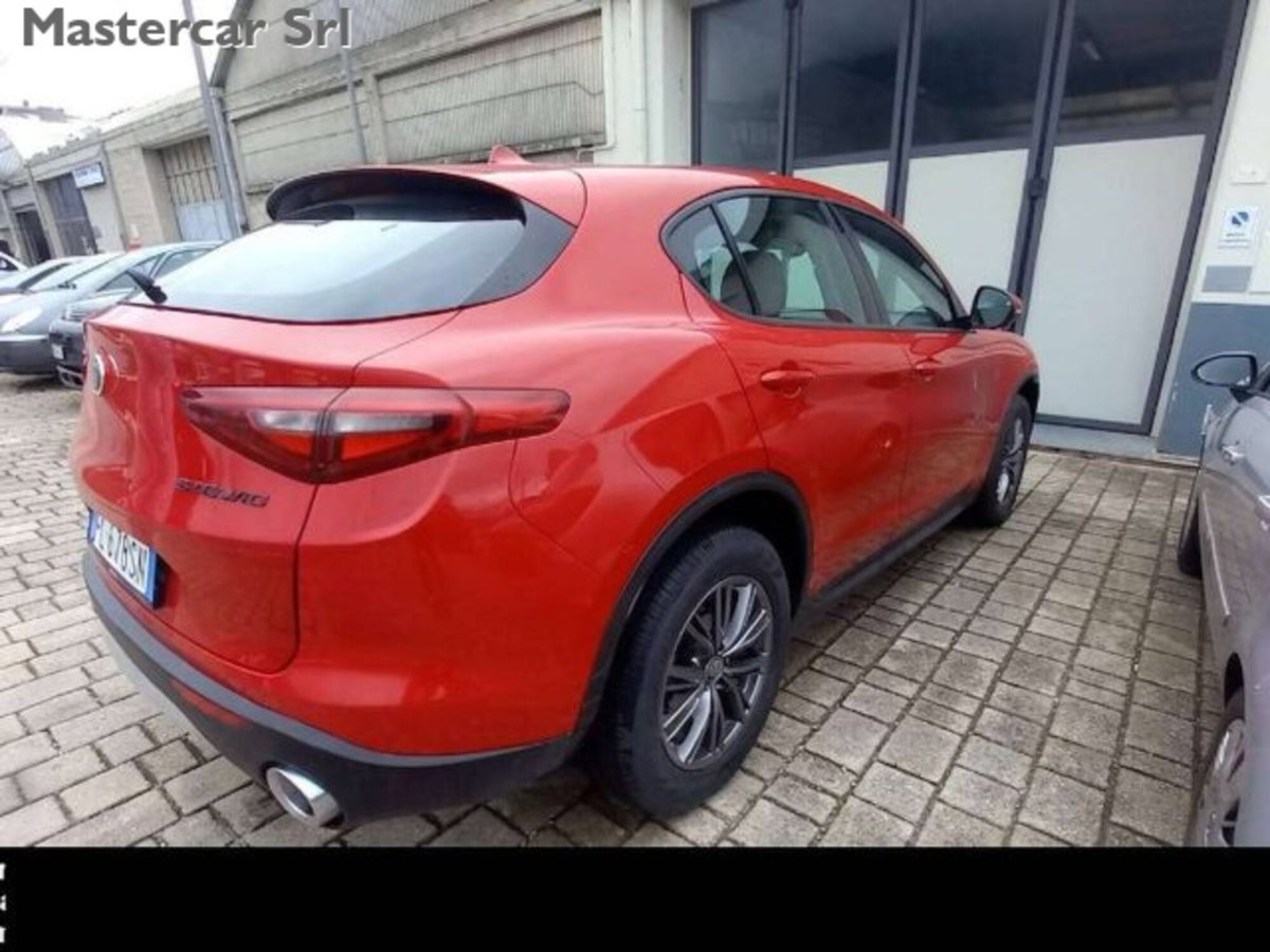 Alfa Romeo Stelvio 2.2 t Veloce Q4 210cv auto (5)