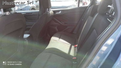 Ford Focus Station Wagon 1.0 EcoBoost 125 CV automatico SW ST-Line (11)