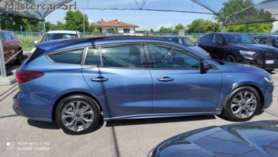 Ford Focus Station Wagon 1.0 EcoBoost 125 CV automatico SW ST-Line (7)