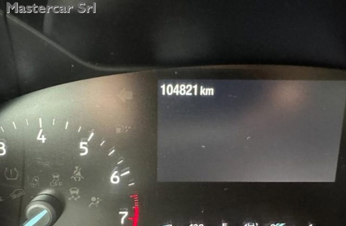 Ford Focus Station Wagon 1.0 EcoBoost Hybrid 125CV Powershift SW ST-Line Design (10)