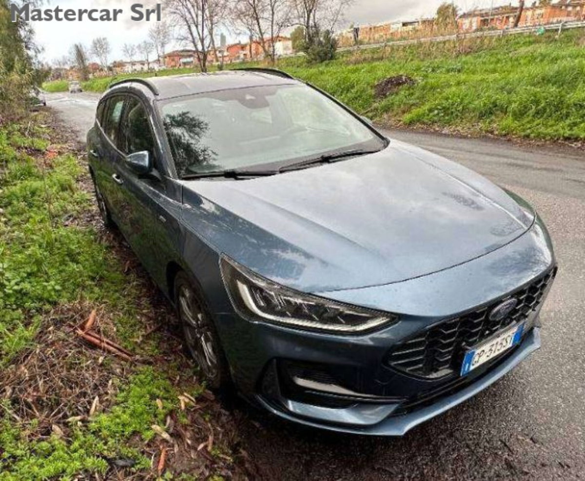 Ford Focus Station Wagon 1.0 EcoBoost Hybrid 125CV Powershift SW ST-Line Design (6)