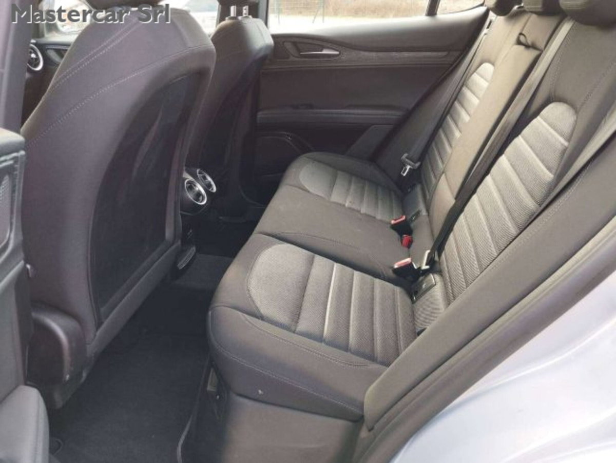 Alfa Romeo Stelvio Stelvio 2.2 Turbodiesel 210 CV AT8 Q4 Super (11)