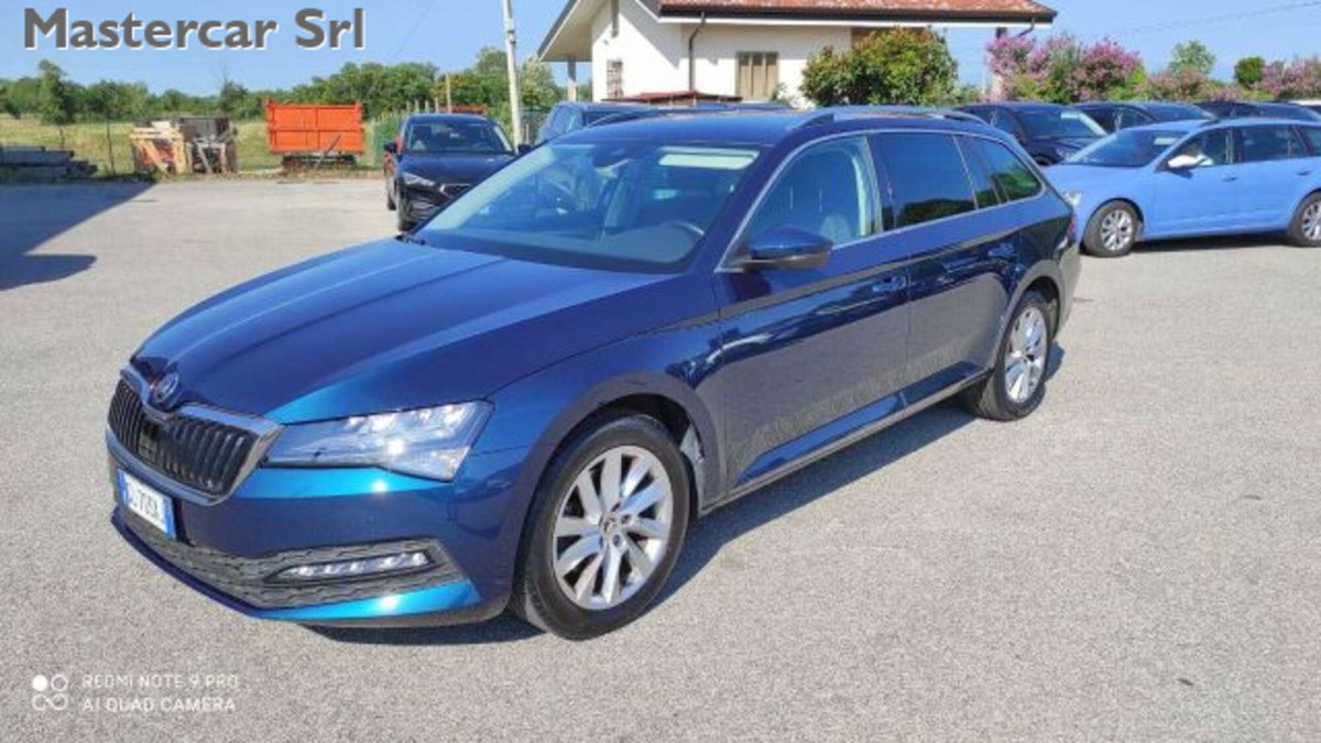 Skoda Superb Station Wagon 2.0 TDI EVO 200 CV SCR DSG Wagon 4x4 Executive (2)