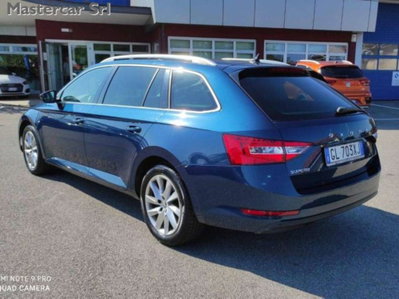 Skoda Superb Station Wagon 2.0 TDI EVO 200 CV SCR DSG Wagon 4x4 Executive (4)