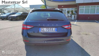 Skoda Superb Station Wagon 2.0 TDI EVO 200 CV SCR DSG Wagon 4x4 Executive (5)